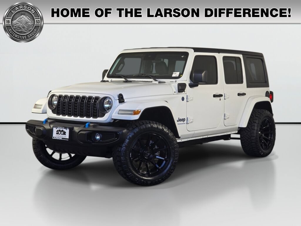 Used 2024 Jeep Wrangler Unlimited AWD/4WD image 1