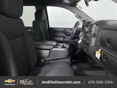 Used 2021 Chevrolet Silverado 1500 Custom Trail Boss image 25