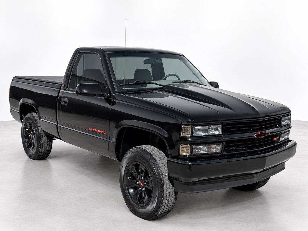 Used 1995 Chevrolet Silverado 1500 4x4 Regular Cab image 1