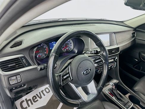 Used 2020 Kia Optima Premium image 9