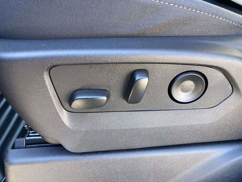 New 2026 GMC Sierra 1500 Elevation image 17