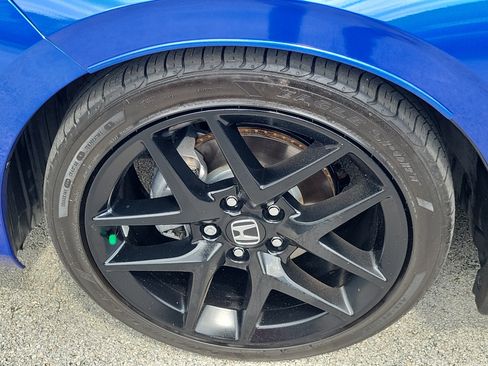 Certified 2024 Honda Civic Sport image 9