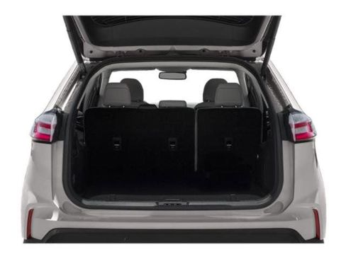 Used 2019 Ford Edge SEL w/ Equipment Group 201A image 11