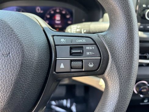 Certified 2023 Honda Accord EX image 27