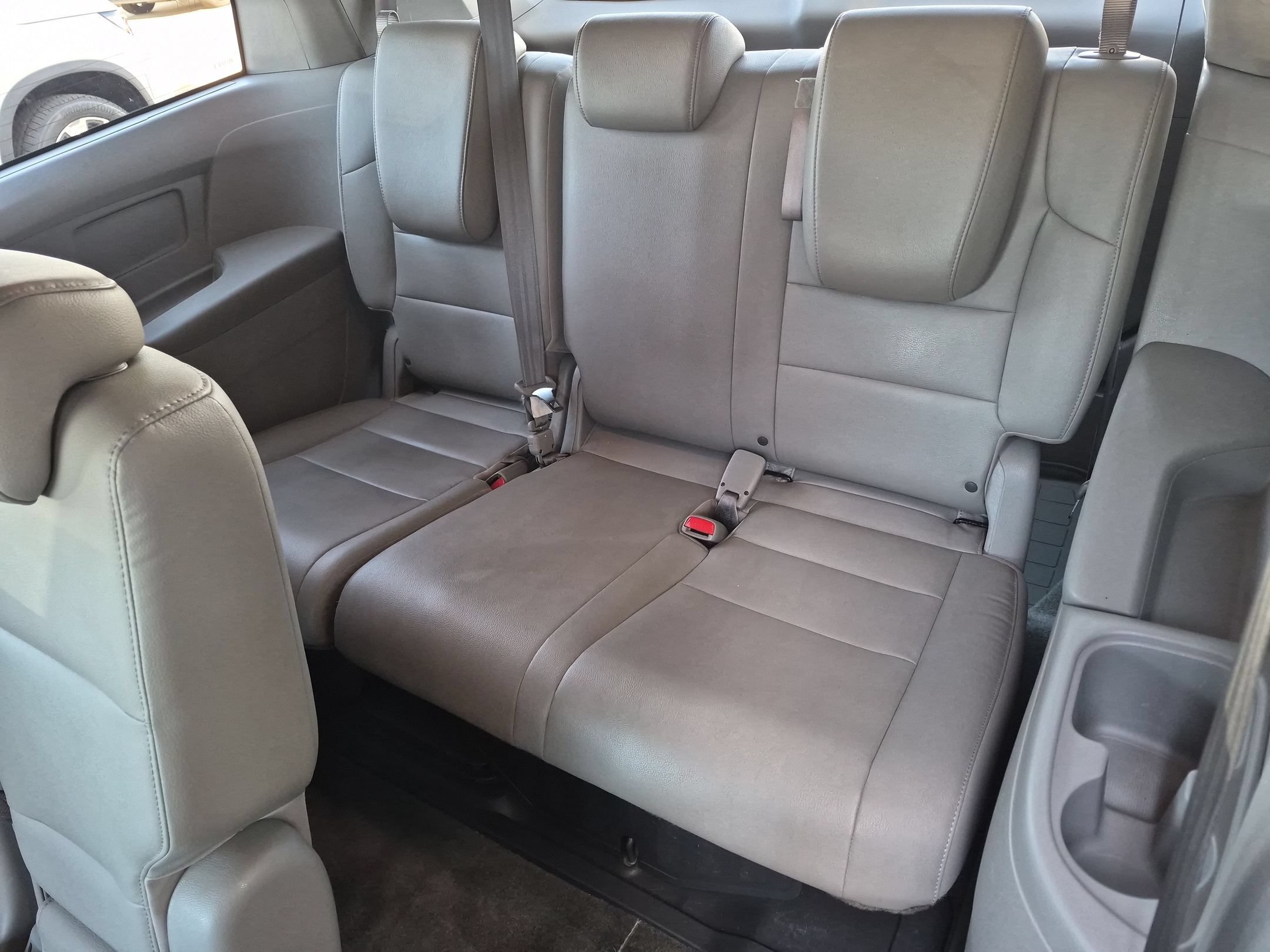 Used 2016 Honda Odyssey EX-L image 23