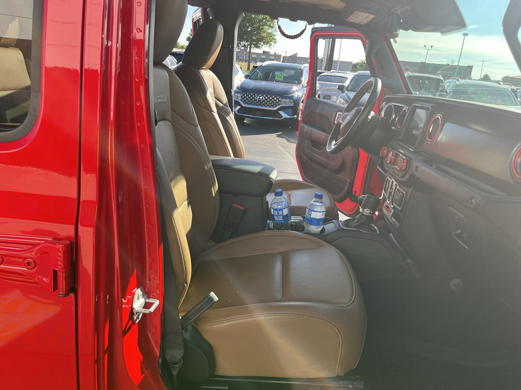 Used 2021 Jeep Gladiator Rubicon AWD/4WD image 39