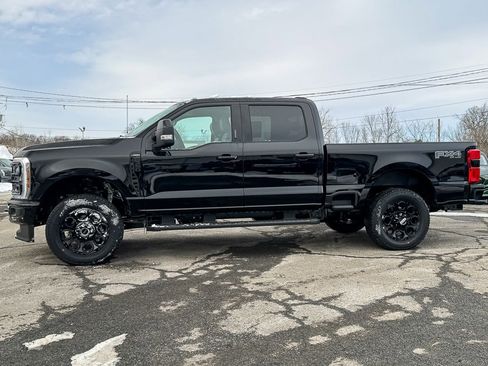 New 2026 Ford F350 Lariat w/ Black Appearance Package image 13