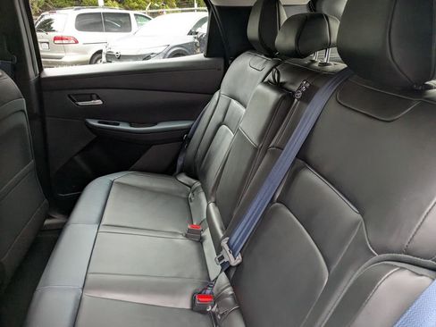 New 2026 Nissan Leaf SV+ w/ Floor Mat Package (SV+) image 23