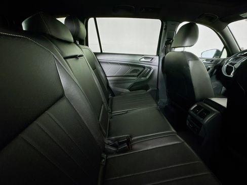 Used 2023 Volkswagen Tiguan SE R-Line FWD image 25