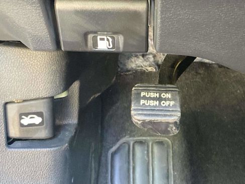 Used 2022 Nissan Altima 2.5 S FWD image 28