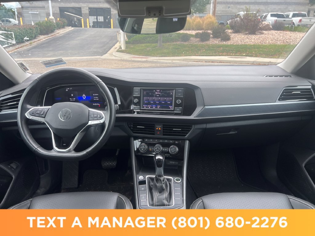 Used 2024 Volkswagen Jetta SE FWD image 15