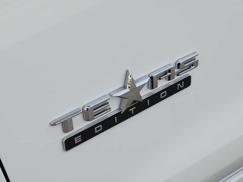 Used 2023 Chevrolet Silverado 1500 LT RWD image 11