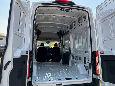 New 2026 Ford Transit 350 148 High Roof RWD image 17