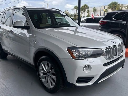 Used 2017 BMW X3 sDrive28i w/ Driving Assistance Package image 5