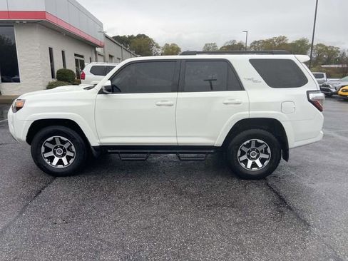 Used 2019 Toyota 4Runner TRD Off-Road image 6