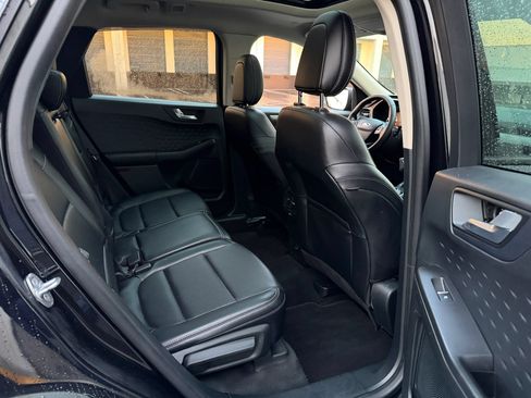 Used 2020 Ford Escape SEL AWD/4WD image 19