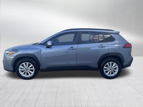 Used 2023 Toyota Corolla Cross LE FWD image 4