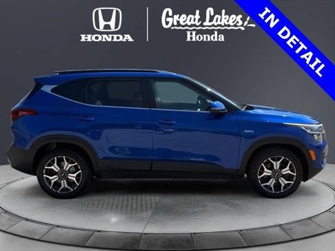 Used 2022 Kia Seltos EX AWD/4WD image 7