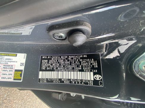 Used 2023 Toyota Corolla LE FWD image 22