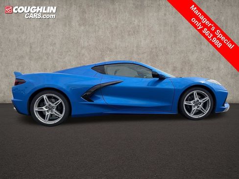 Used 2024 Chevrolet Corvette Stingray Coupe w/ Z51 Performance Package RWD image 10