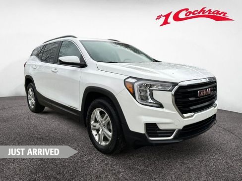 Certified 2023 GMC Terrain SLE w/ Driver Convenience Package image 1