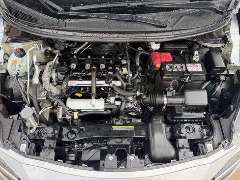 Used 2025 Nissan Versa SV FWD image 28