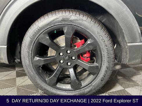 Used 2022 Ford Explorer ST w/ ST Street Pack image 38