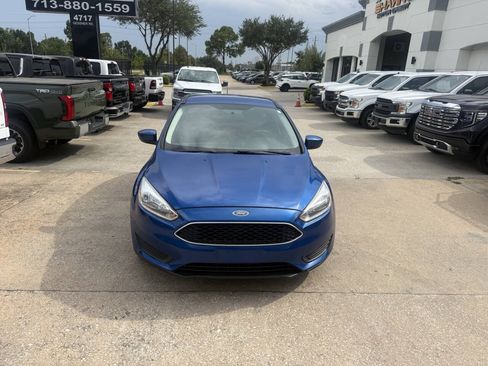 Used 2018 Ford Focus SE FWD image 36