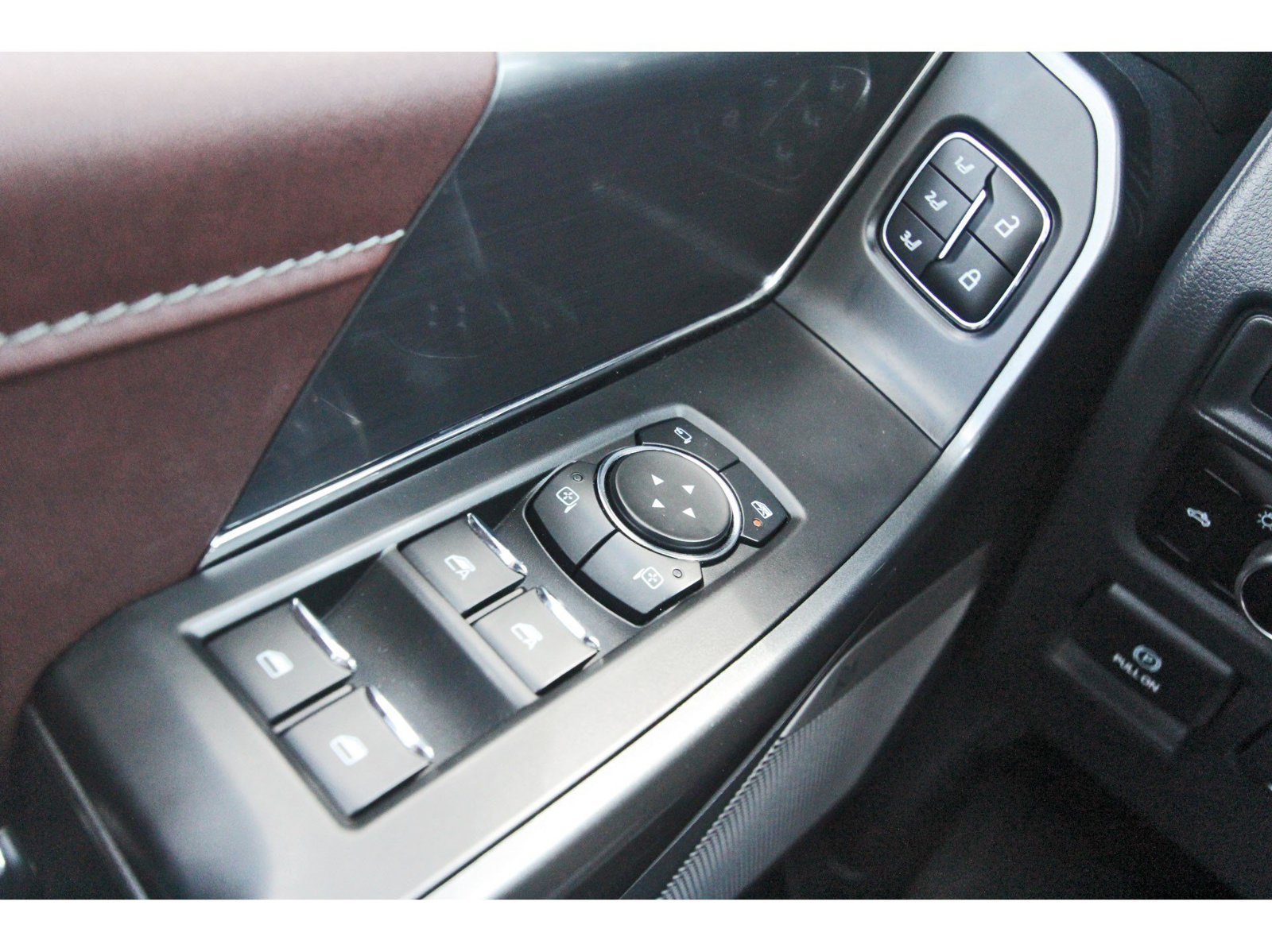 Used 2023 Ford F150 Lariat w/ Equipment Group 502A High AWD/4WD image 19