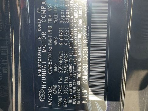 Used 2025 Genesis GV70 3.5T Sport w/ Sport Prestige Package image 22