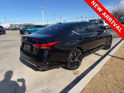 Certified 2025 Nissan Altima 2.5 SR w/ SR Premium Package image 4