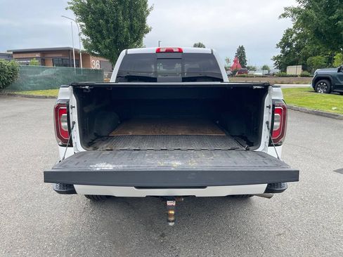 Used 2018 GMC Sierra 1500 Denali w/ Denali Ultimate Package AWD/4WD image 4