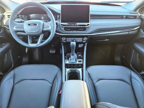 New 2026 Jeep Compass Limited image 8