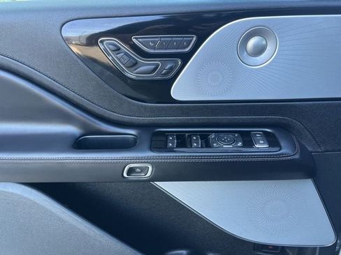 Used 2023 Lincoln Aviator Reserve w/ Equipment Group 201A image 45