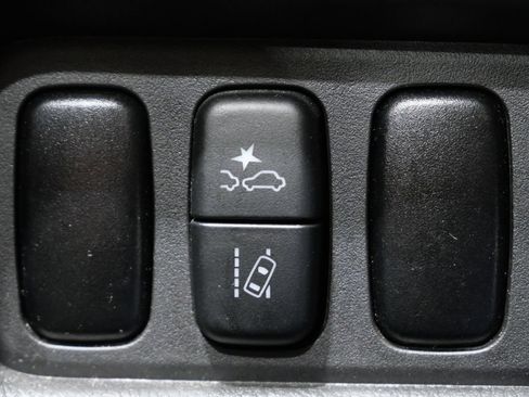 Used 2024 Mitsubishi Outlander Sport ES AWD/4WD image 12