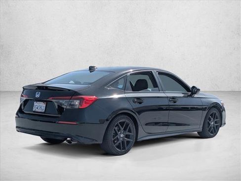 Used 2022 Honda Civic Sport image 5