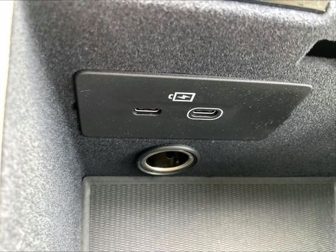 New 2026 Volvo XC90 T8 Ultra w/ Protection Package Premier image 23