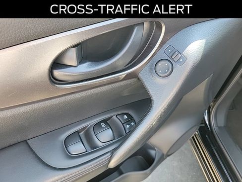 Used 2022 Nissan Rogue Sport S AWD/4WD image 19