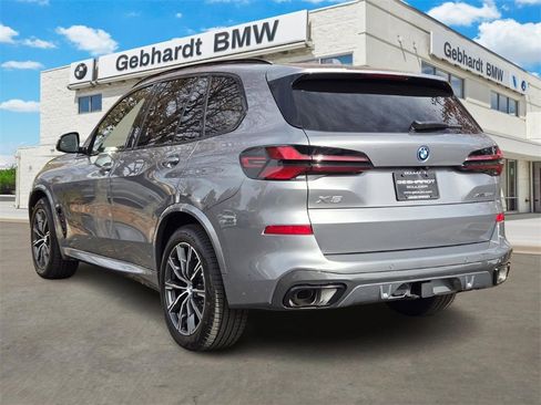 New 2026 BMW X5 xDrive50e w/ Executive Package image 7