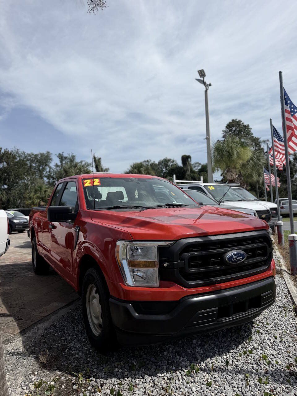 Used 2022 Ford F150 XL w/ Trailer Tow Package RWD image 2