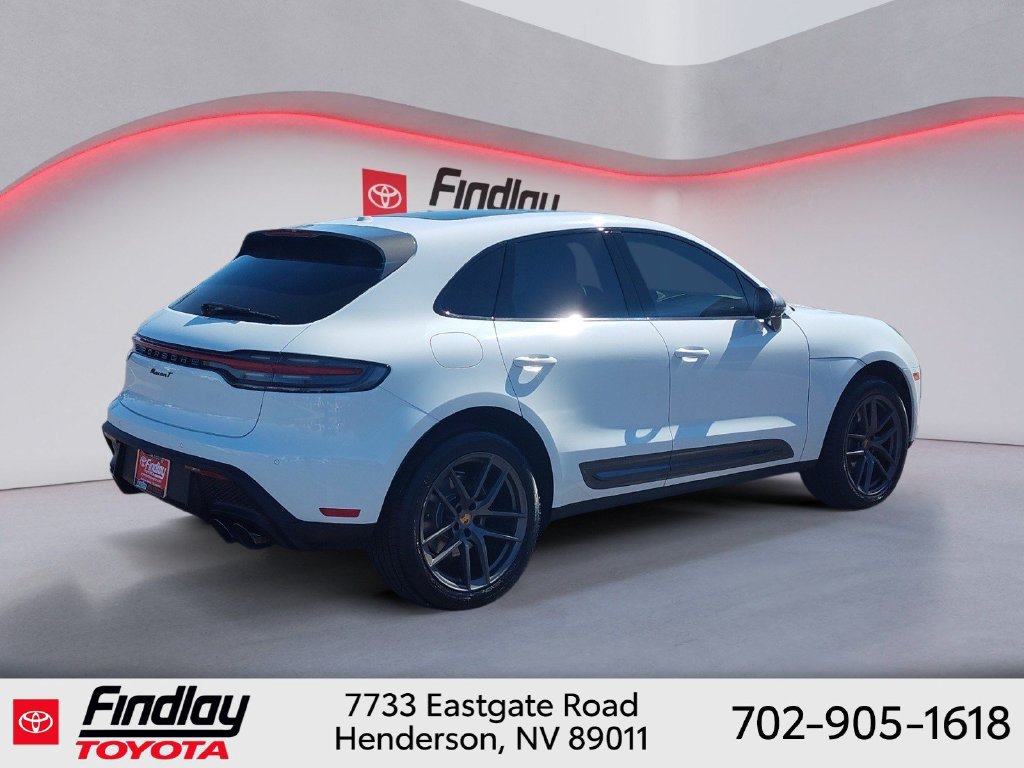 Used 2023 Porsche Macan Turbo AWD/4WD image 4