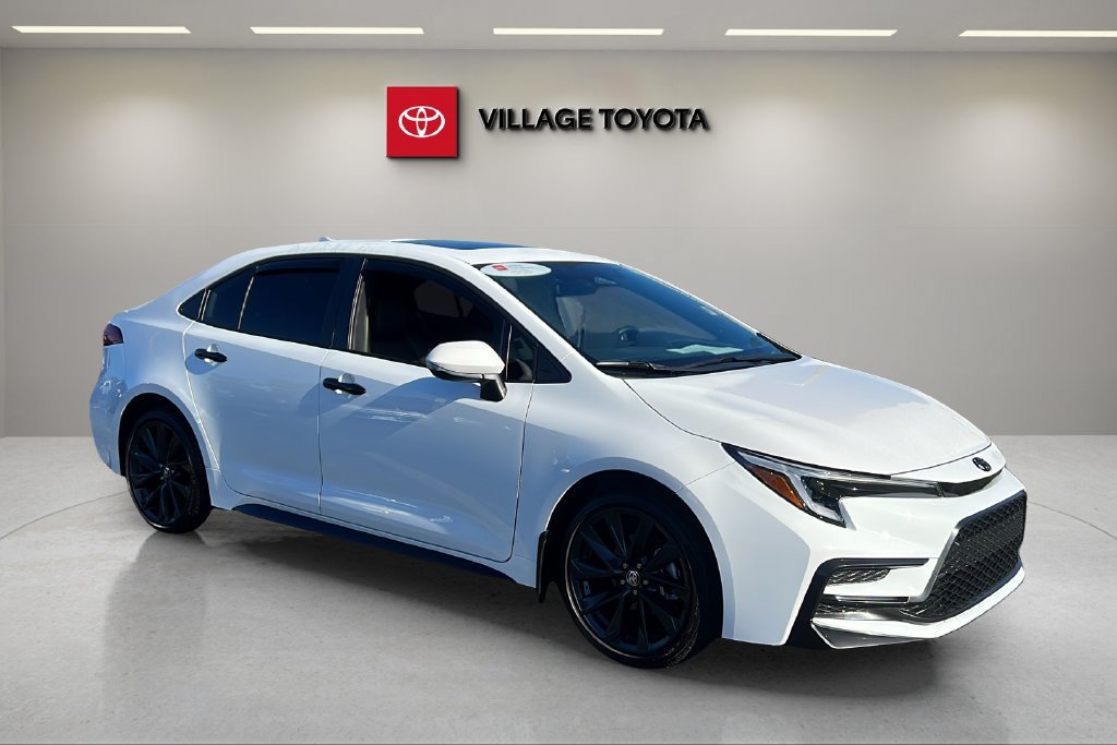 Certified 2026 Toyota Corolla XSE FWD image 7