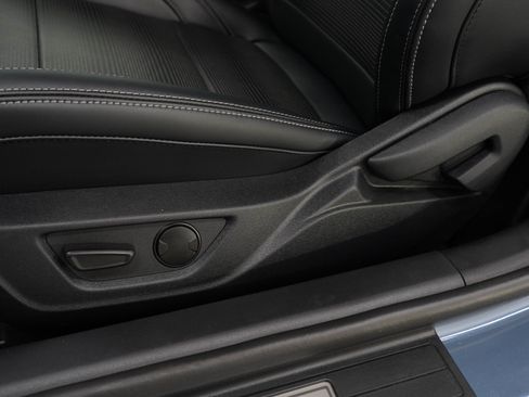 Used 2025 Ford Mustang GT Premium RWD image 19