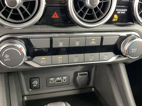 New 2025 Nissan Sentra SV image 20