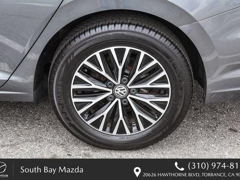 Used 2019 Volkswagen Jetta SEL FWD image 10