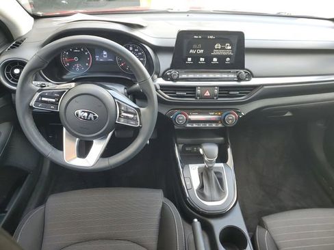 Used 2019 Kia Forte S image 10