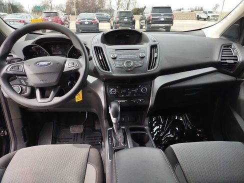 Used 2018 Ford Escape SE image 14