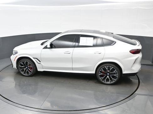 Used 2022 BMW X6 M w/ Executive Package image 39