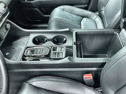 New 2025 Honda Pilot EX-L image 18