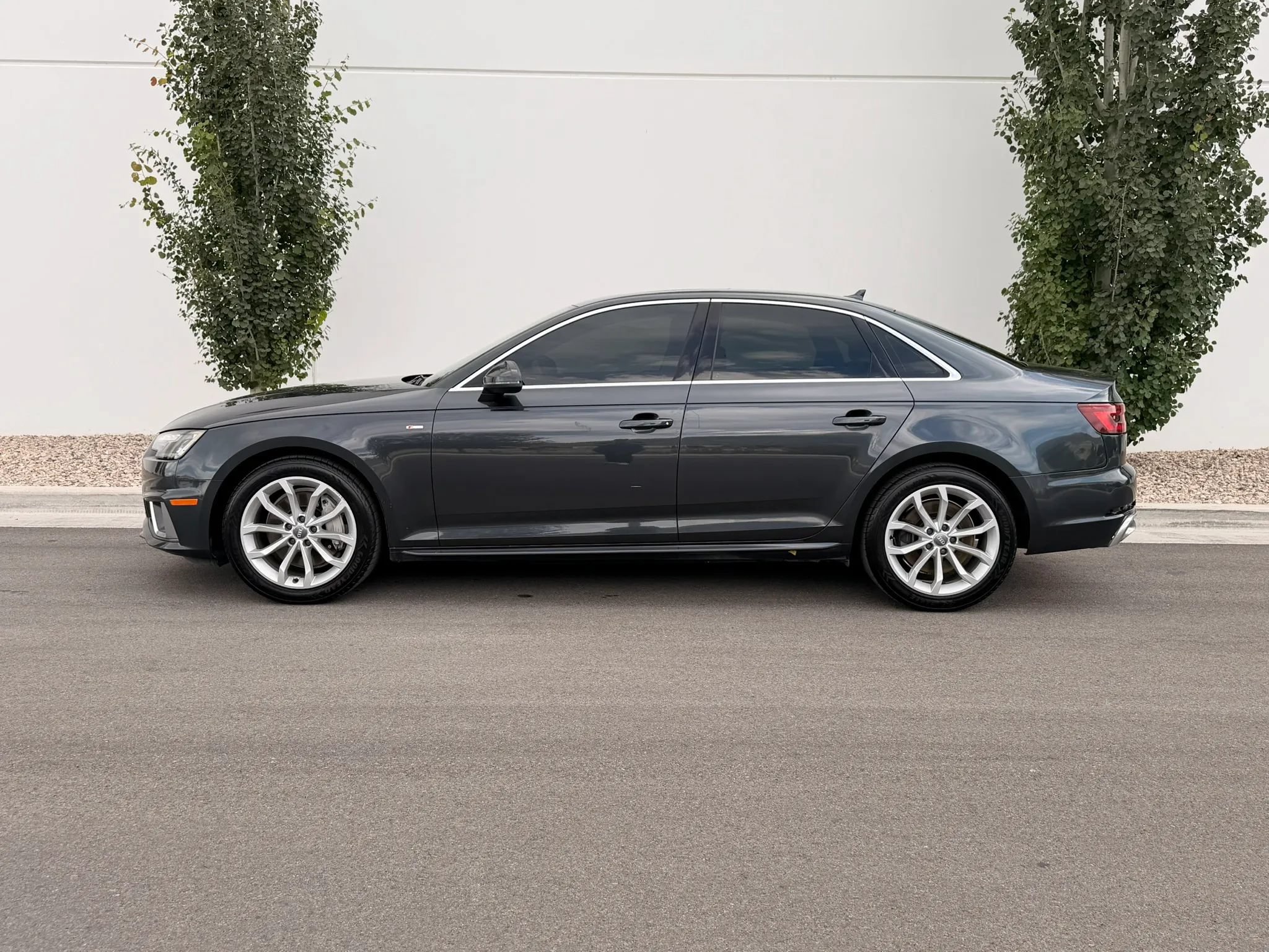 Used 2019 Audi A4 2.0T Premium w/ Convenience Package AWD/4WD image 3